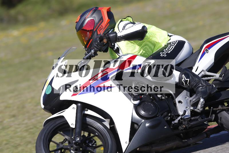 Archiv-2025/03 04.04.2025 TZ Motorsport ADR/Gruppe gruen/2-1